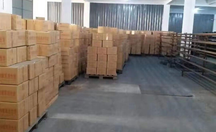 特種<a href=http://www.weiqiwangvip.cn/fwzhxt/ target=_blank class=infotextkey>蜂窩活性炭</a>包裝