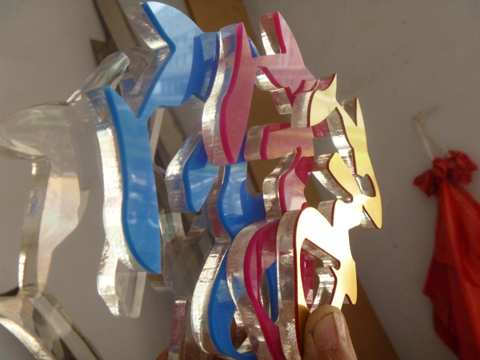 亞克力水晶字價(jià)格一方_水晶字 亞格力字區(qū)別_室內(nèi)水晶字