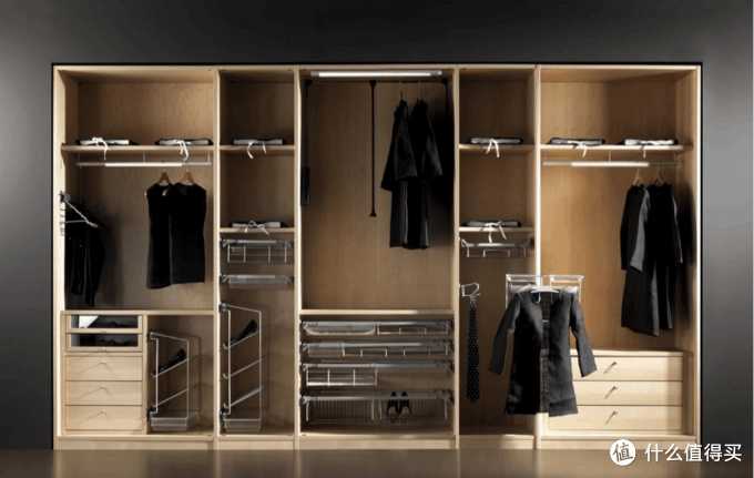 晶鋼門和亞克力哪個(gè)好_晶鋼門和亞克力哪個(gè)好_二級(jí)鋼好還是三級(jí)鋼好