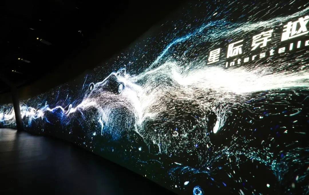 高中校園走廊文化設(shè)計_北京小學(xué)校園文化墻設(shè)計_校園景觀墻設(shè)計